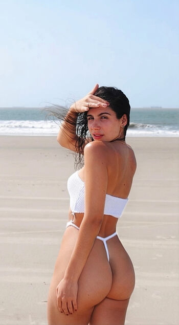 Evellyn arpini image