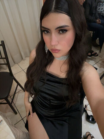 Evelyn vasquez image
