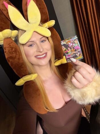 Evie love image