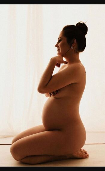 Exibam Sua Companheira