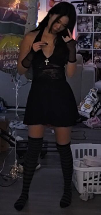 Extraemily page 2 image