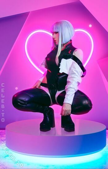 Ez summers cosplay page 2 image
