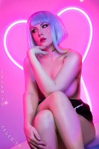 Ez summers cosplay image