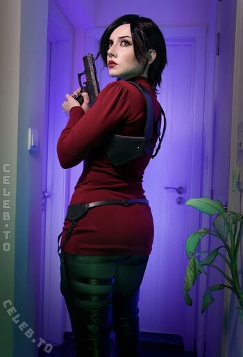 Ez summers cosplay image