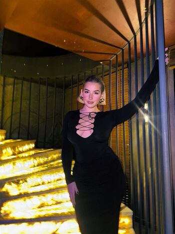 Ezgi ergenc page 3 image