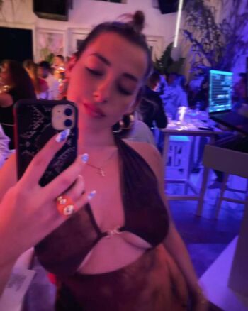 Ezgi ergenc page 2 image