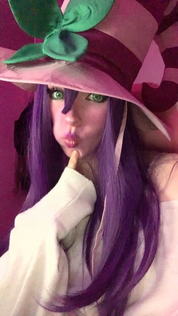 Fallingunicorn image