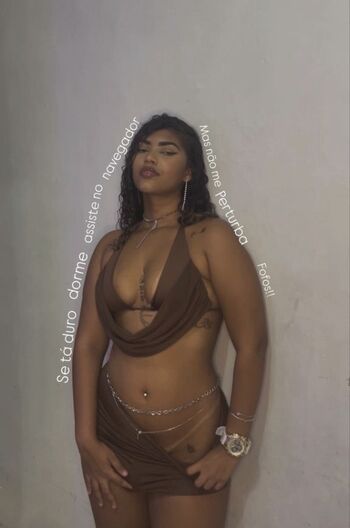 Famosinhas rj image