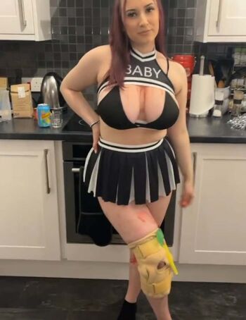 Faye charlotte page 2 image