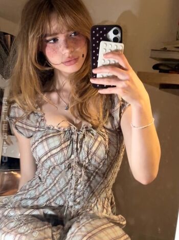 Felinenyaa page 3 image