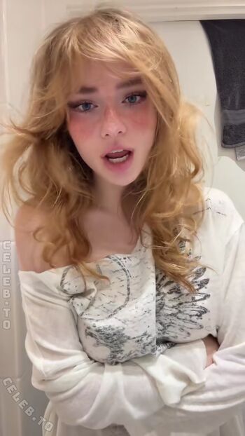 Felinenyaa page 2 image