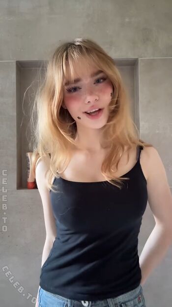 Felinenyaa page 2 image