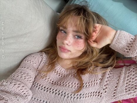 Felinenyaa page 2 image