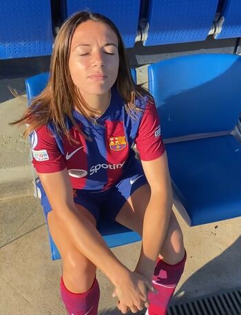 Female football page 3 image