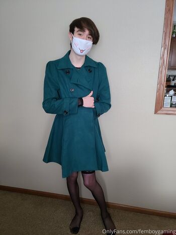 Femboygaming image