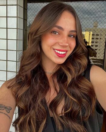 Fernanda carvalho da cruz image