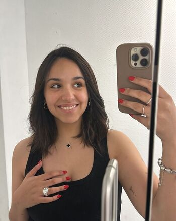 Fernanda russo image