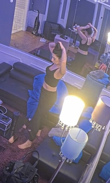 Fishtanklive page 3 image