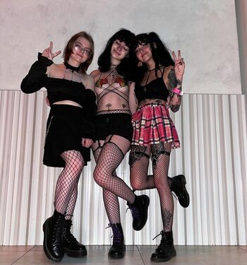 Fishtanklive page 3 image