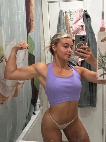 Fit freya image