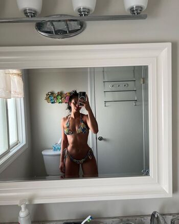 Fit with brooke image