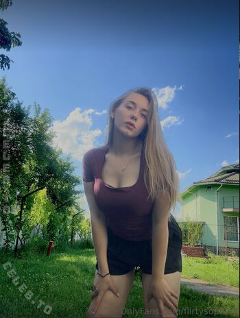 Flirtysophiaa image