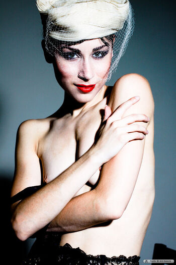 Floofie page 2 image