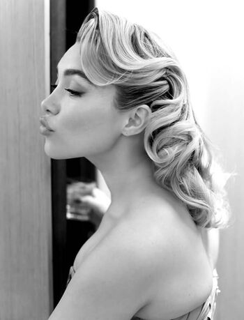 Florence pugh 1 image