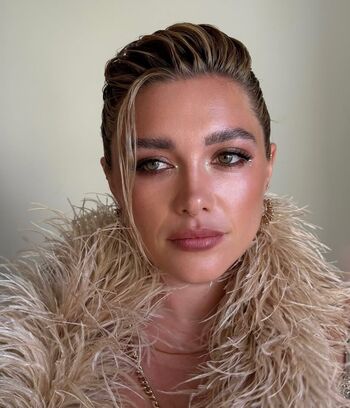 Florence pugh 1 image