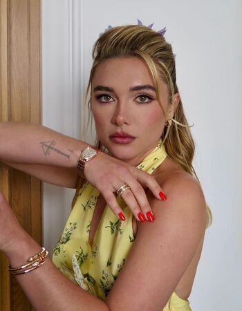 Florence pugh 1 image
