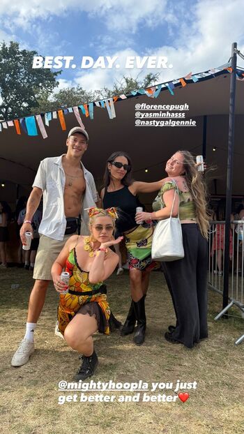 Florence pugh 1 image