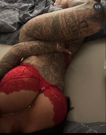 Followjuliajasmin 1 image