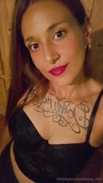 foxxy_red