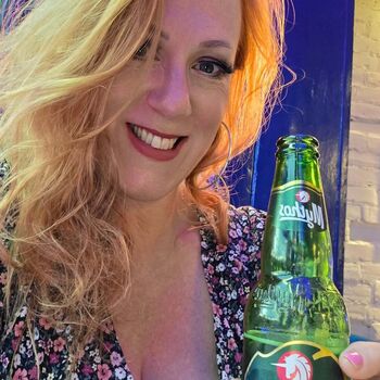 Foxy English Redhead