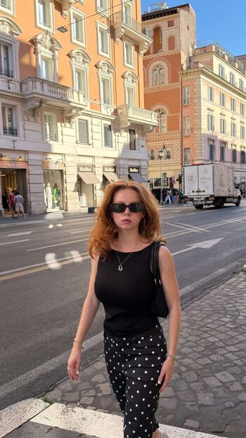 Francesca capaldi image