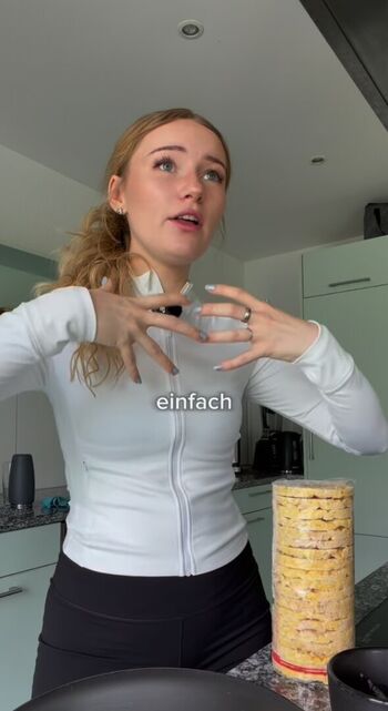 Francesca dougan image