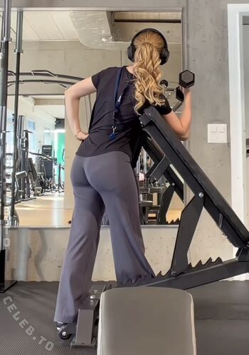 Francesca dougan image