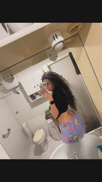 Francesca pinto image