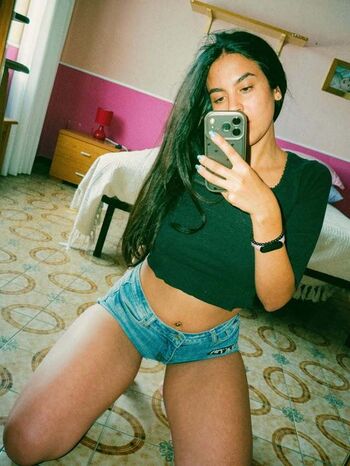 Francesca pinto image