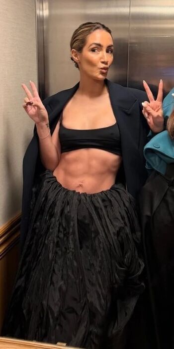 Frankie bridge 1 page 2 image