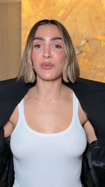 Frankie bridge 1 image