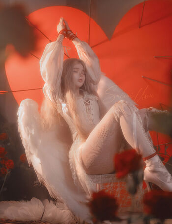 Frauleinmilk page 3 image