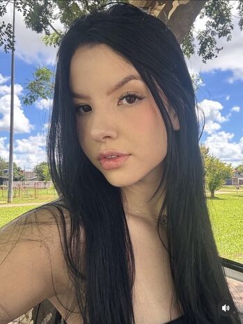 Free ai video fakes image