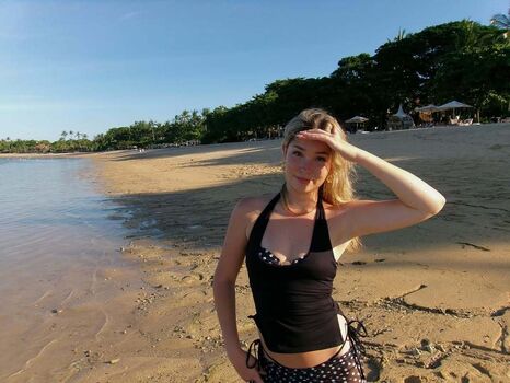 Freya Mckenzie-mcharg