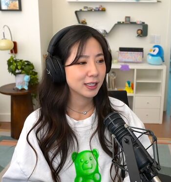 Fuslie page 2 image