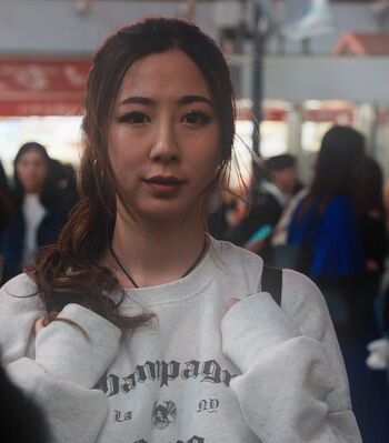Fuslie page 2 image