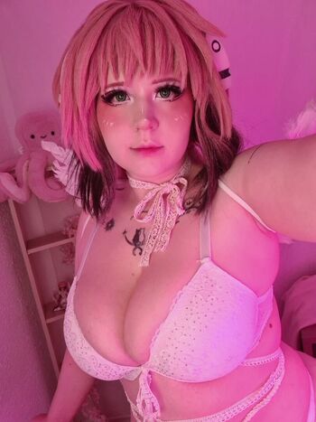 Fyly cosplays page 7 image