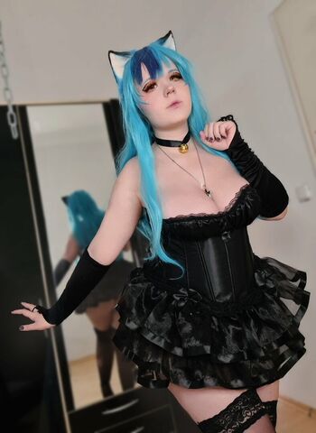 Fyly cosplays page 6 image