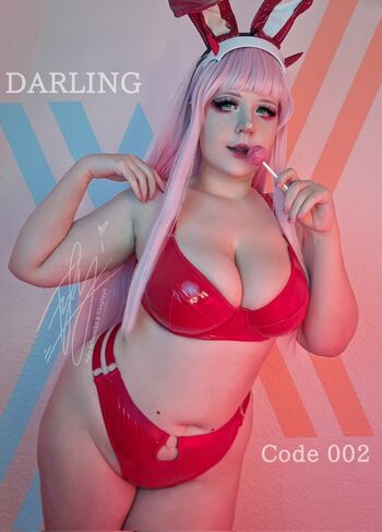 Fyly cosplays page 3 image