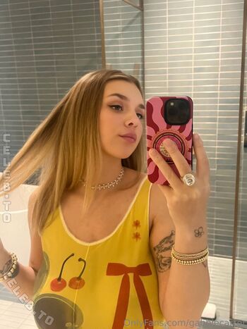 Gabbie Carter